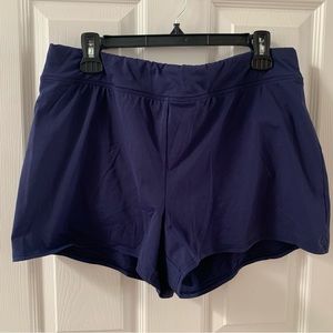 Lands’ End tummy control 3 inch swim shorts size 14